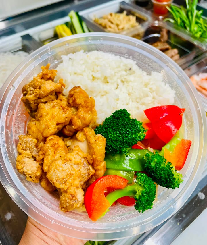 Nouveauté : Poulet Général Tao! 🍗🍚